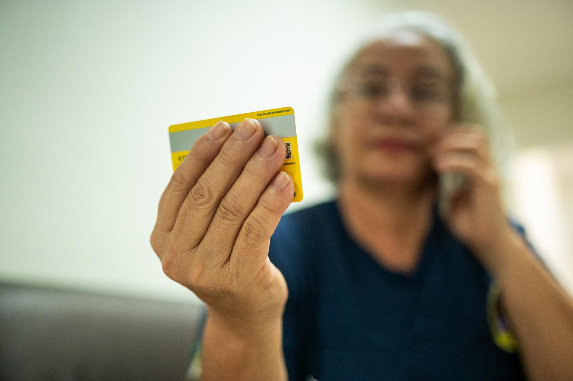 Leis e ações da ALERR protegem idosos contra golpes financeiros