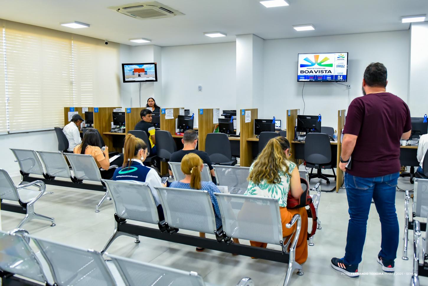 Boa Vista oferece atendimento presencial para orientar contribuintes sobre a Nota Fiscal de Serviços Eletrônica