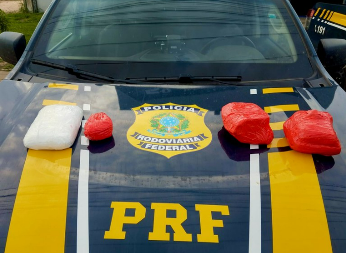 Mulher é presa com mais de 3 kg de cocaína em ônibus na BR-174