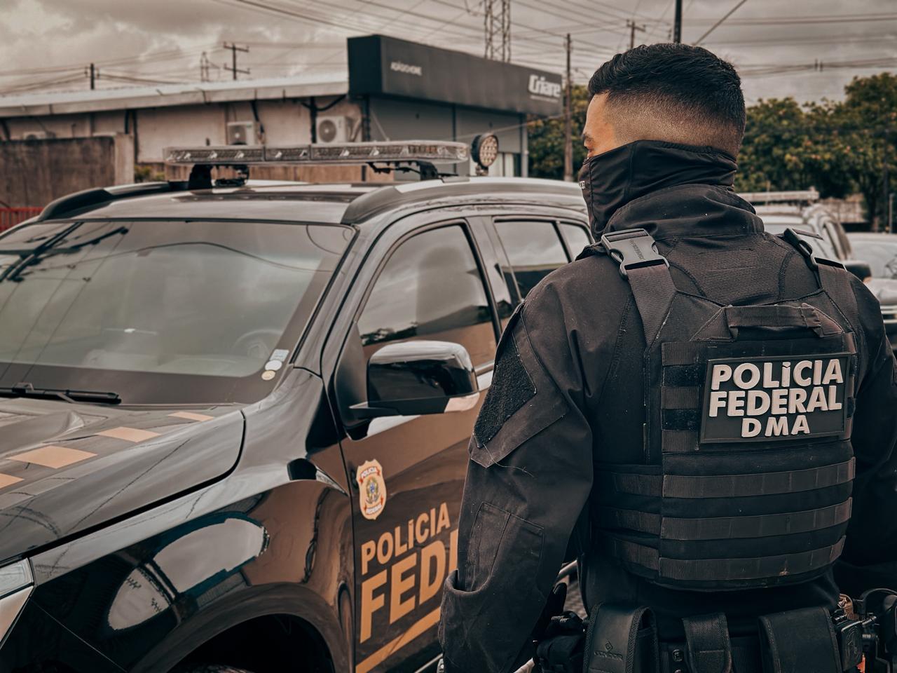 PF mira desvio de combustível que abastecia garimpo na Terra Yanomami