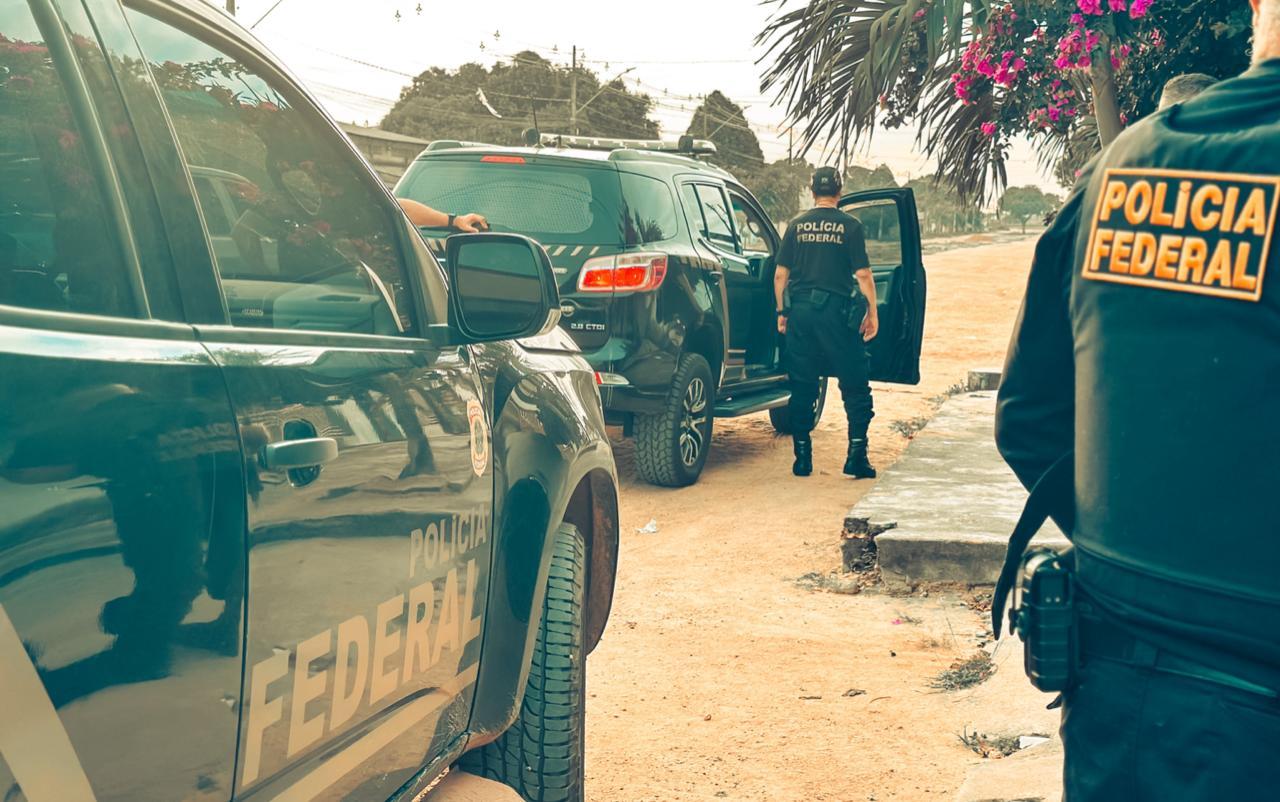 Polícia Federal combate esquema de armas e ouro em Roraima