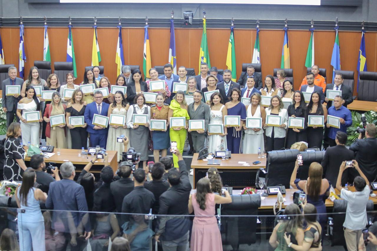 Profissionais de cerimonial recebem a Comenda Orgulho de Roraima pela ALERR