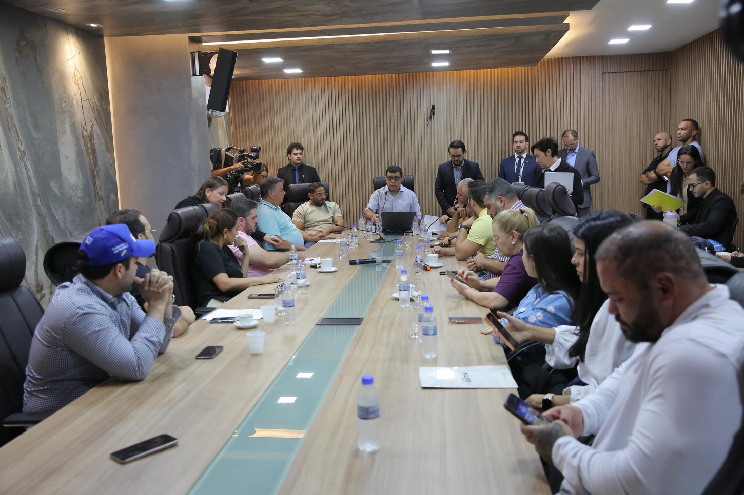 ALERR aprova pacote de projetos com impacto financeiro, produtivo e administrativo