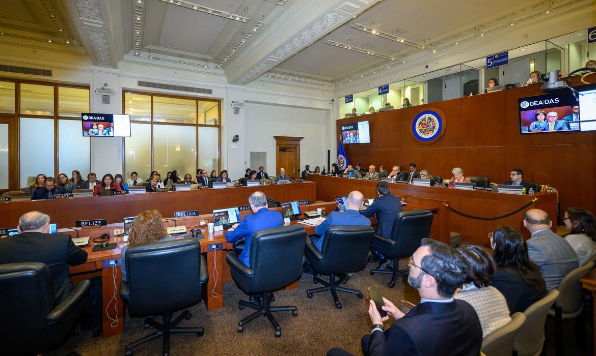 Na OEA, Brasil defende paz na América Latina e critica ação dos EUA na Venezuela