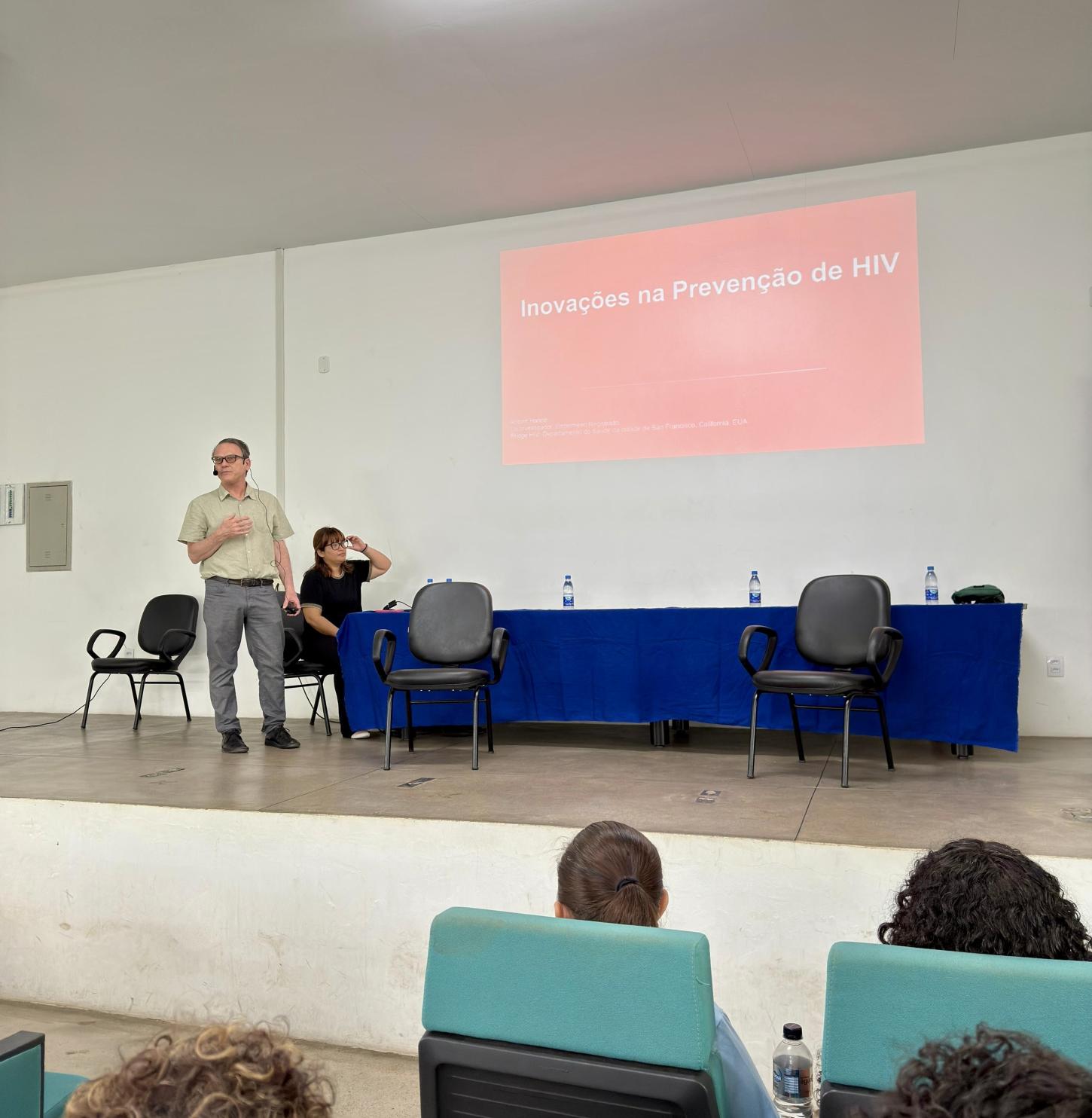 Palestra em Roraima destaca novas tecnologias na prevenção do HIV
