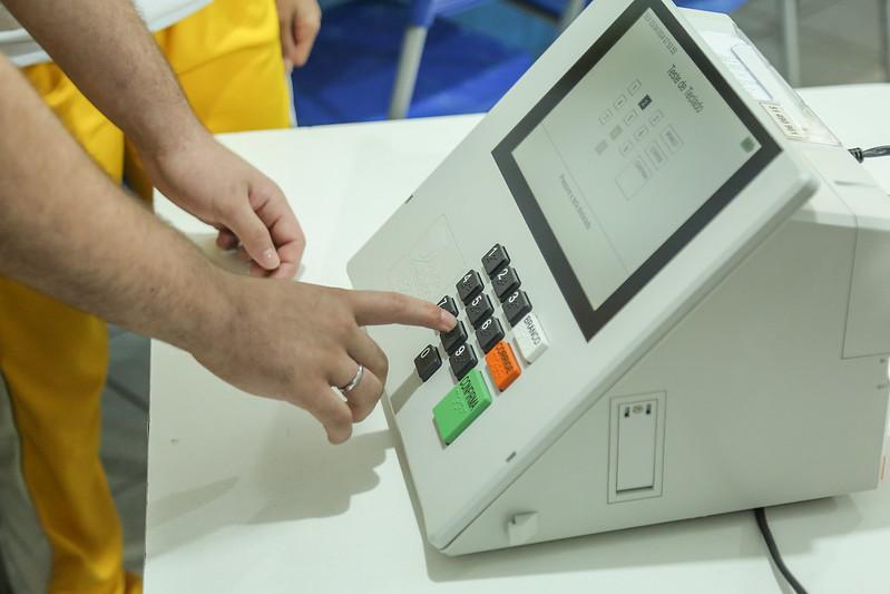 TRE-RR alerta: divulgar pesquisa eleitoral sem registro pode gerar multa a partir de R$ 53 mil