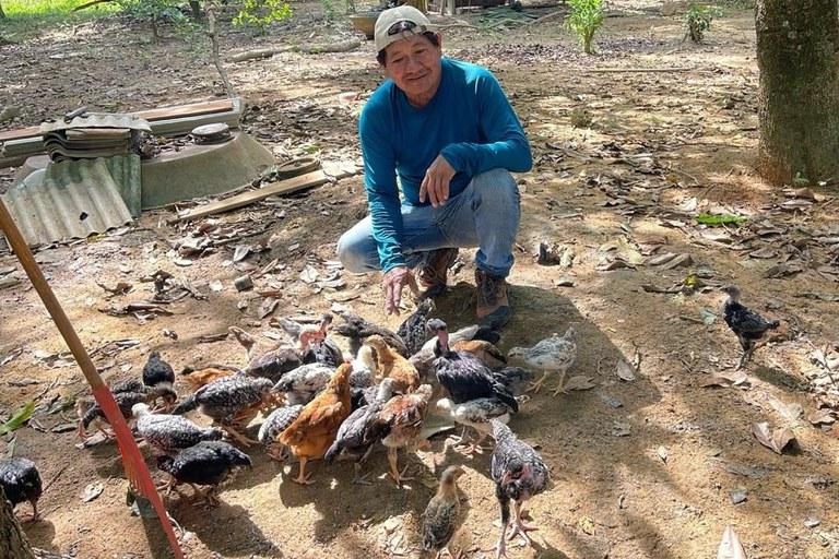 Após saída de garimpeiros, comunidade indígena em Roraima recebe subsídio federal para recuperação ambiental e produção sustentável