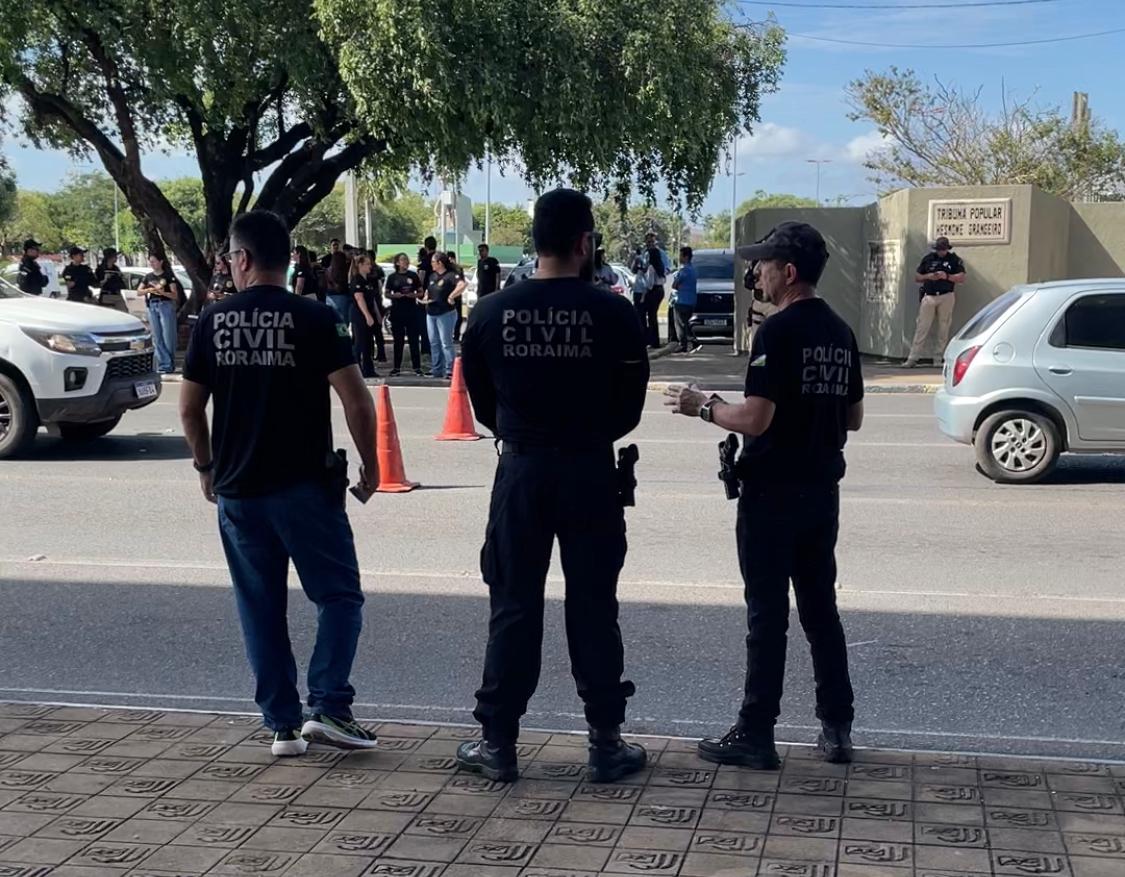 Campanha educativa da PCRR promove ação de prevenção à violência contra a mulher no Carnaval