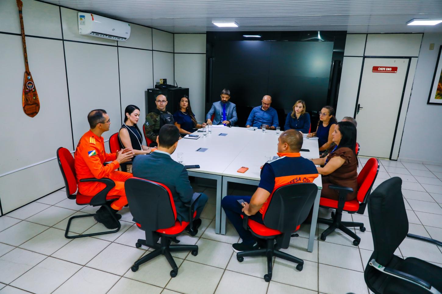 Comitê Estadual de Combate às Queimadas SUSPENDE QUEIMADAS CONTROLADAS DURANTE PERÍODO DE ESTIAGEM