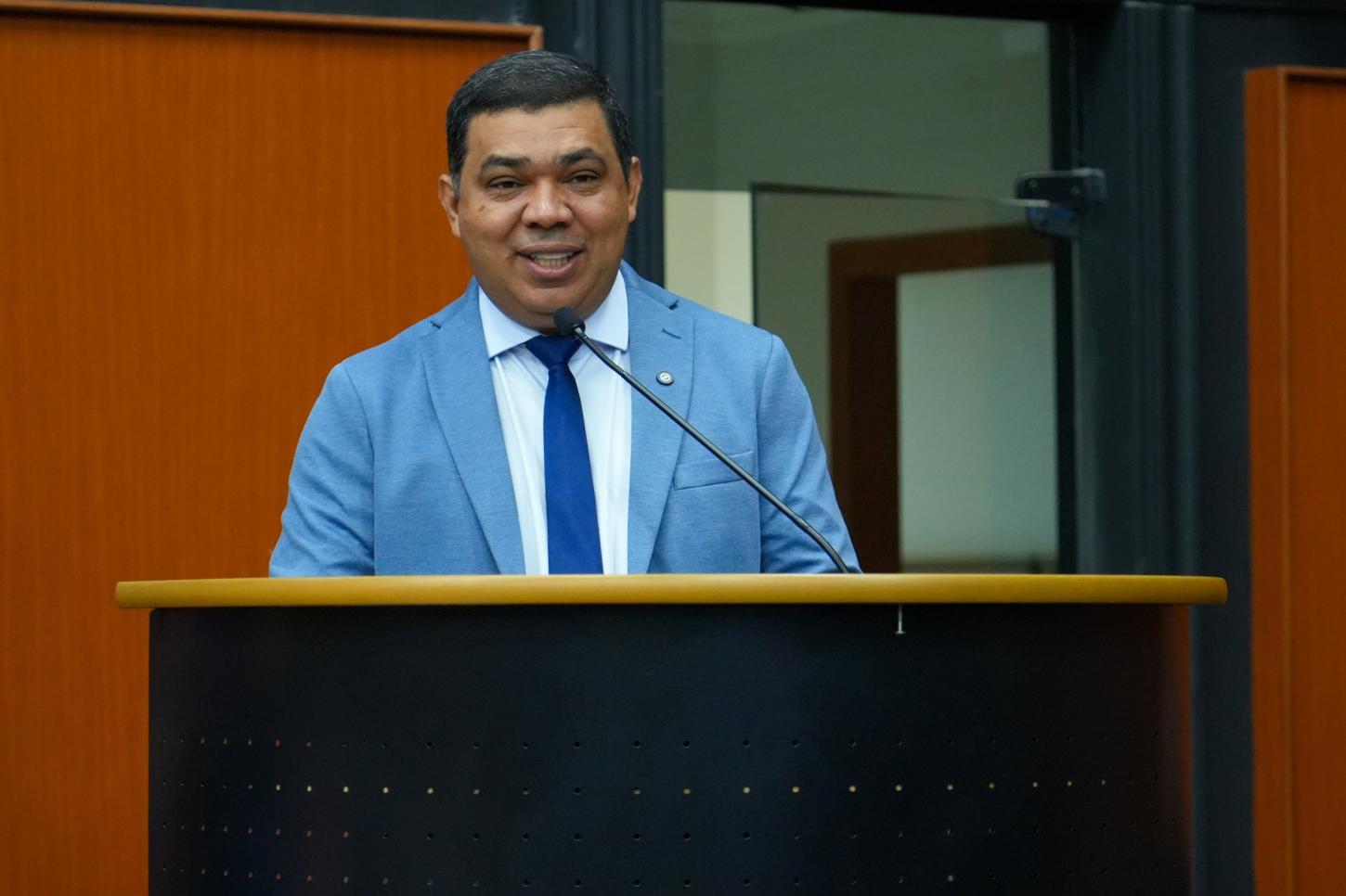 Na abertura do ano legislativo, Sampaio destaca avanços da ALERR e pede equilíbrio para 2026