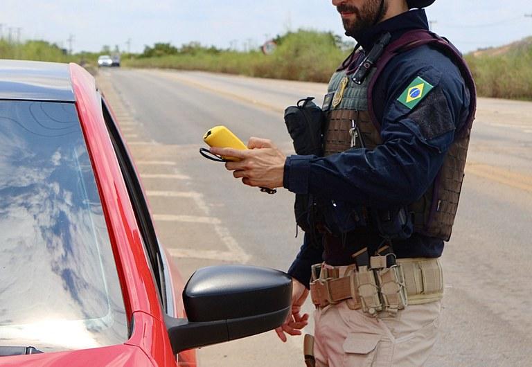 Operação Carnaval 2026 fiscaliza mais de 3 mil veículos em Roraima