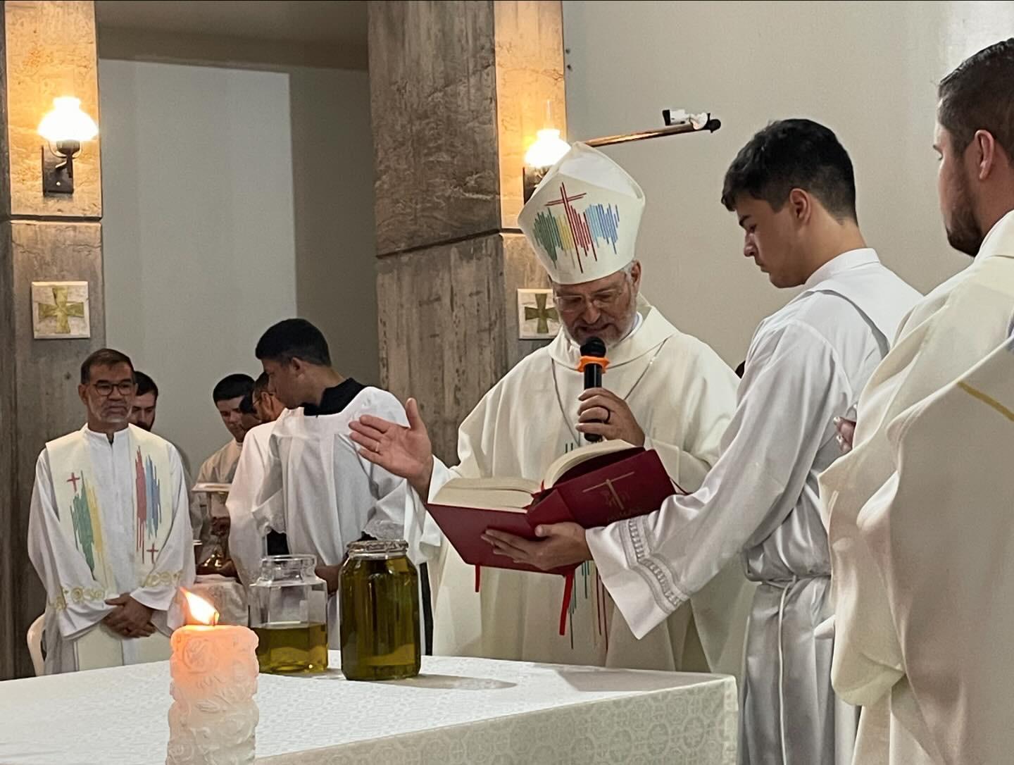 MISSA DOS SANTOS ÓLEOS REÚNE SACERDOTES DA DIOCESE DE RORAIMA NA TERÇA-FEIRA SANTA, 31.