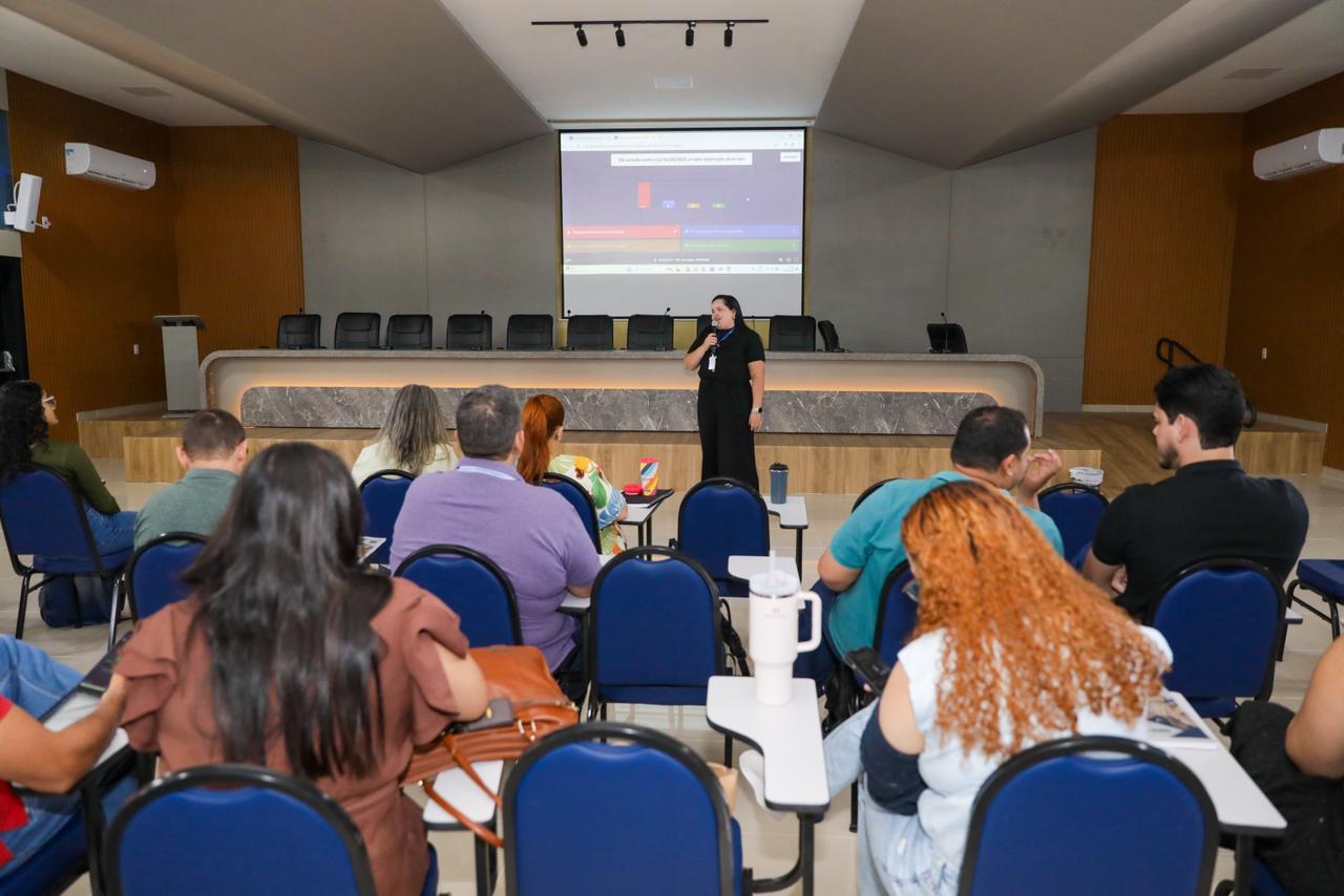 Selc implanta projeto para capacitar servidores estaduais e padronizar licitações