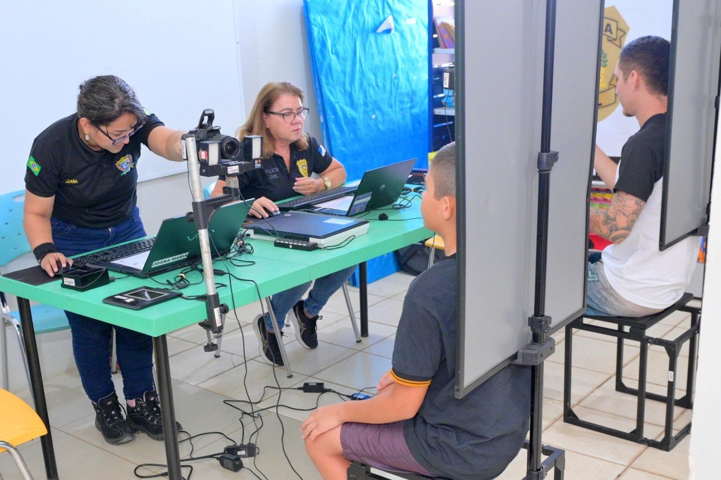 Governo Presente atendeu mais de 700 pessoas na zona Oeste de Boa Vista