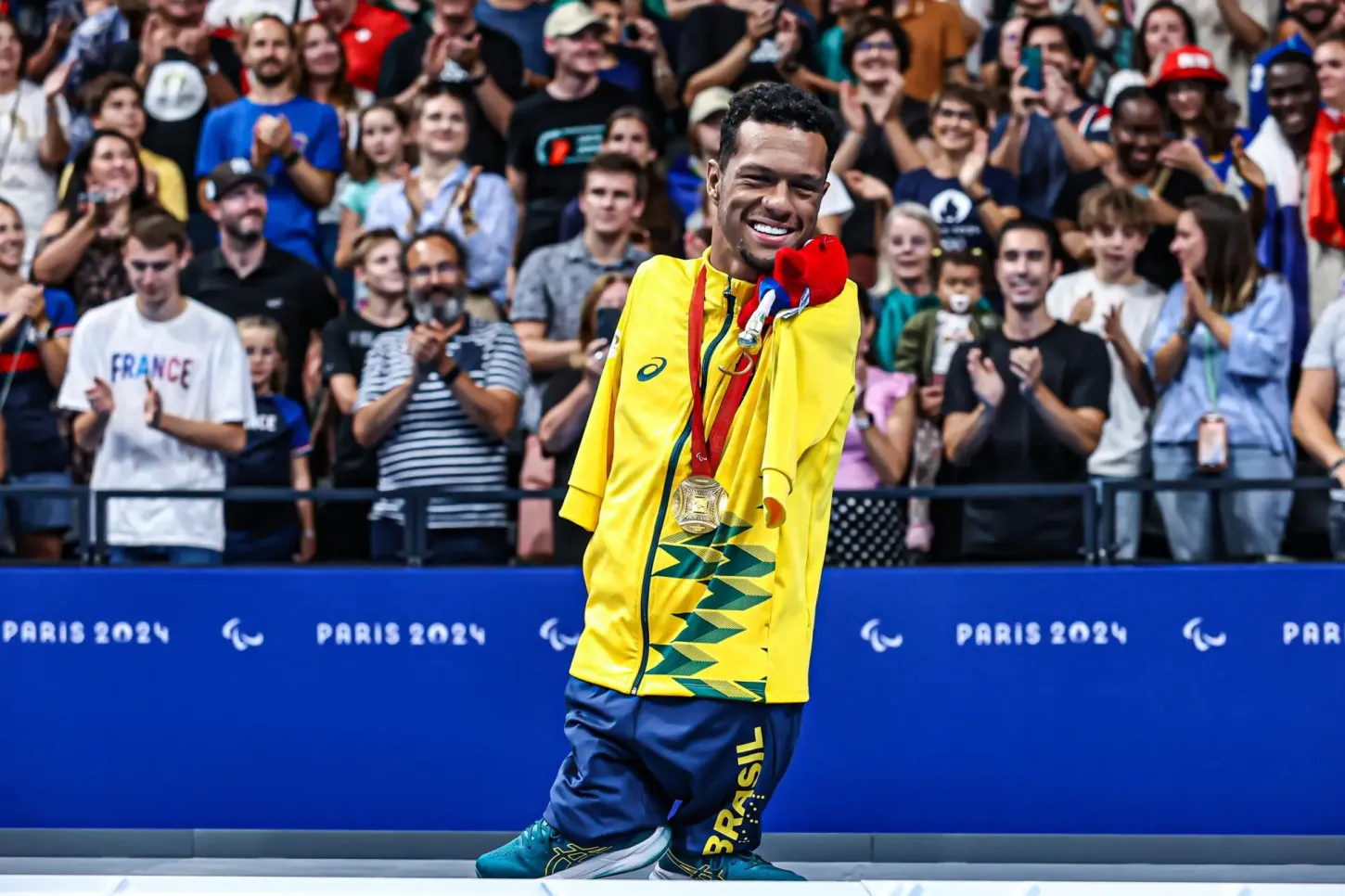 NADADOR PARALÍMPICO GABRIEL ARAÚJO CONQUISTOU O PRÊMIO LAUREUS WORLD SPORTS AWARDS 2026 NA CATEGORIA DE MELHOR ATLETA DO MUNDO