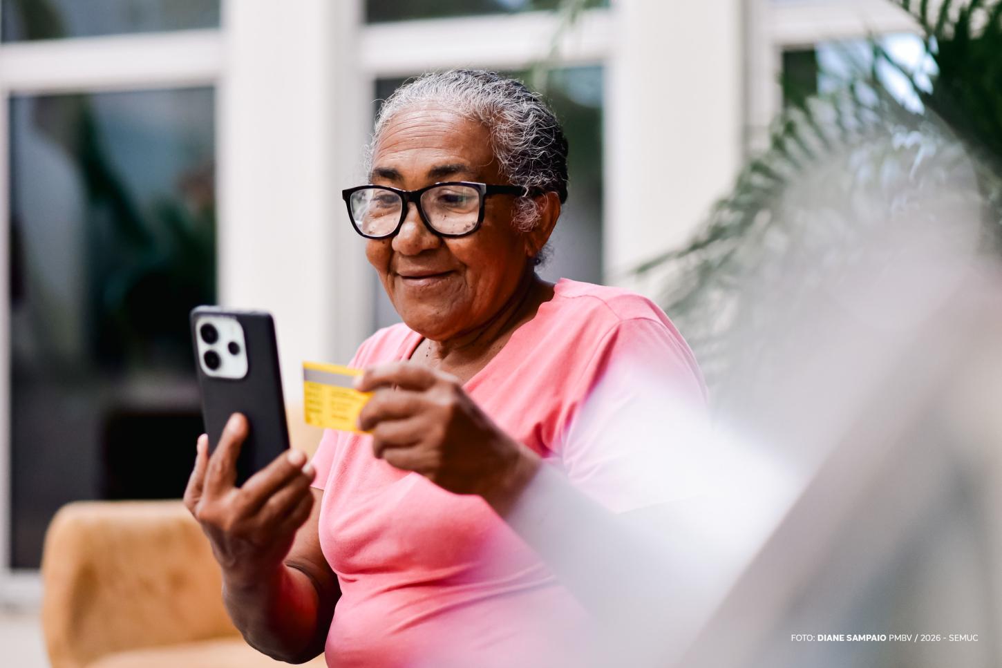 Procon Boa Vista alerta idosos sobre golpes financeiros e ofertas abusivas
