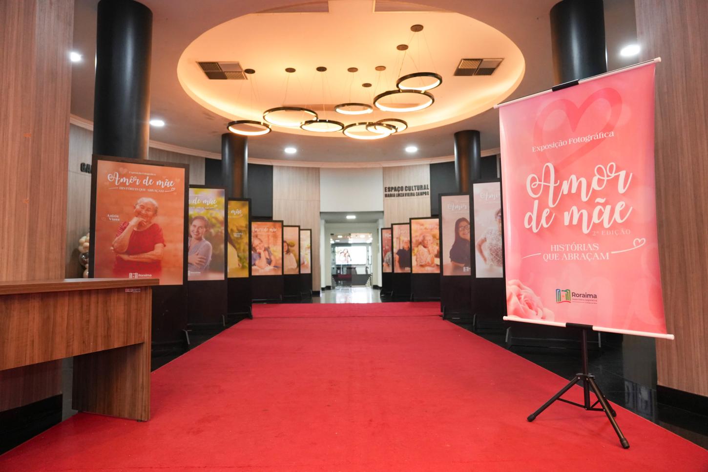 Exposição na ALERR destaca histórias de mães roraimenses