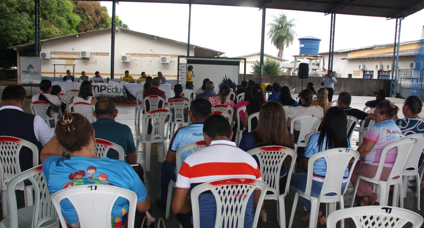 MPEduc promove a 2ª escuta pública em Alto Alegre (RR) para avaliar melhorias na educação