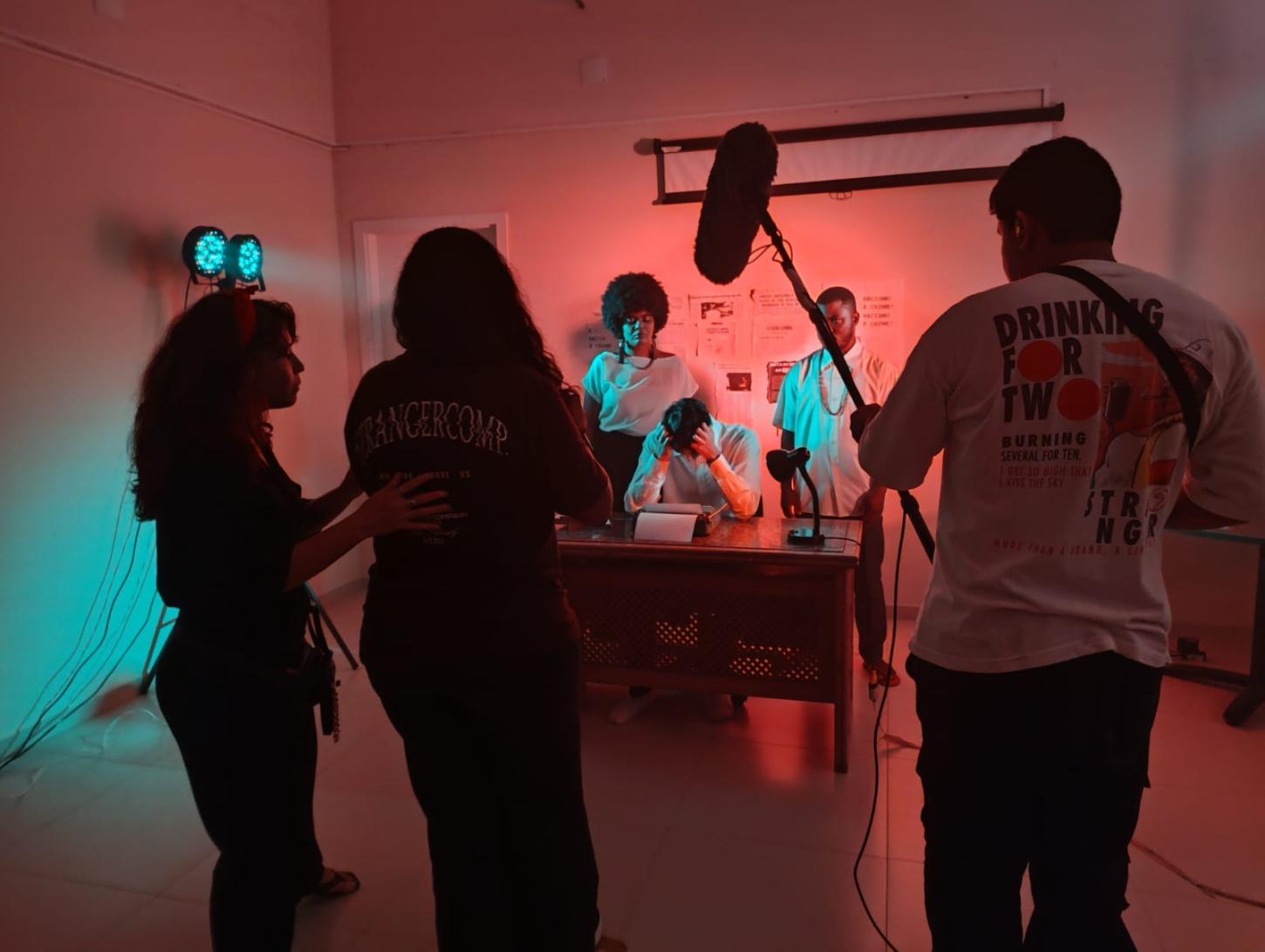 Arte, cinema e debate sobre relações étnico-raciais mobilizam estudantes do CBVZO