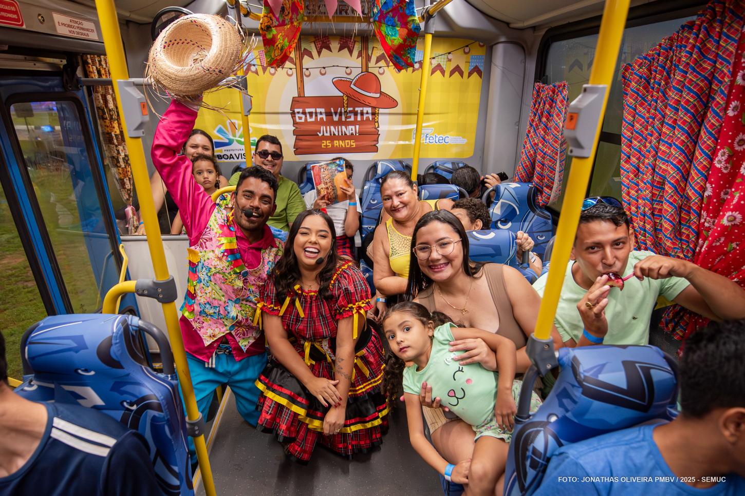 Exposições e Ônibus do Forró marcam início da programação especial