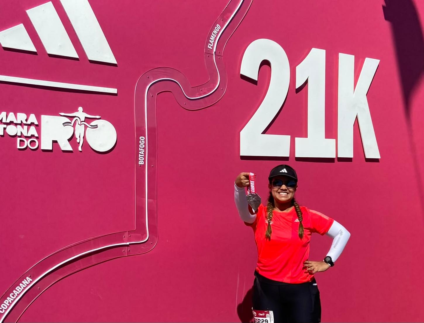 Da primeira corrida aos 21 km: Gabriela Martins transforma desafios em conquistas