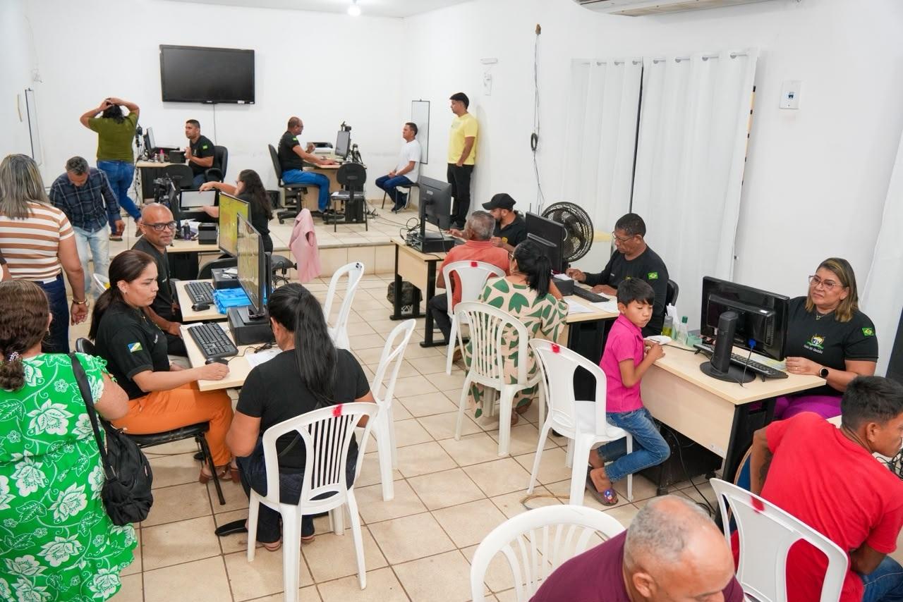 Mais de 5 mil atendimentos são realizados à população durante ação itinerante em Boa Vista