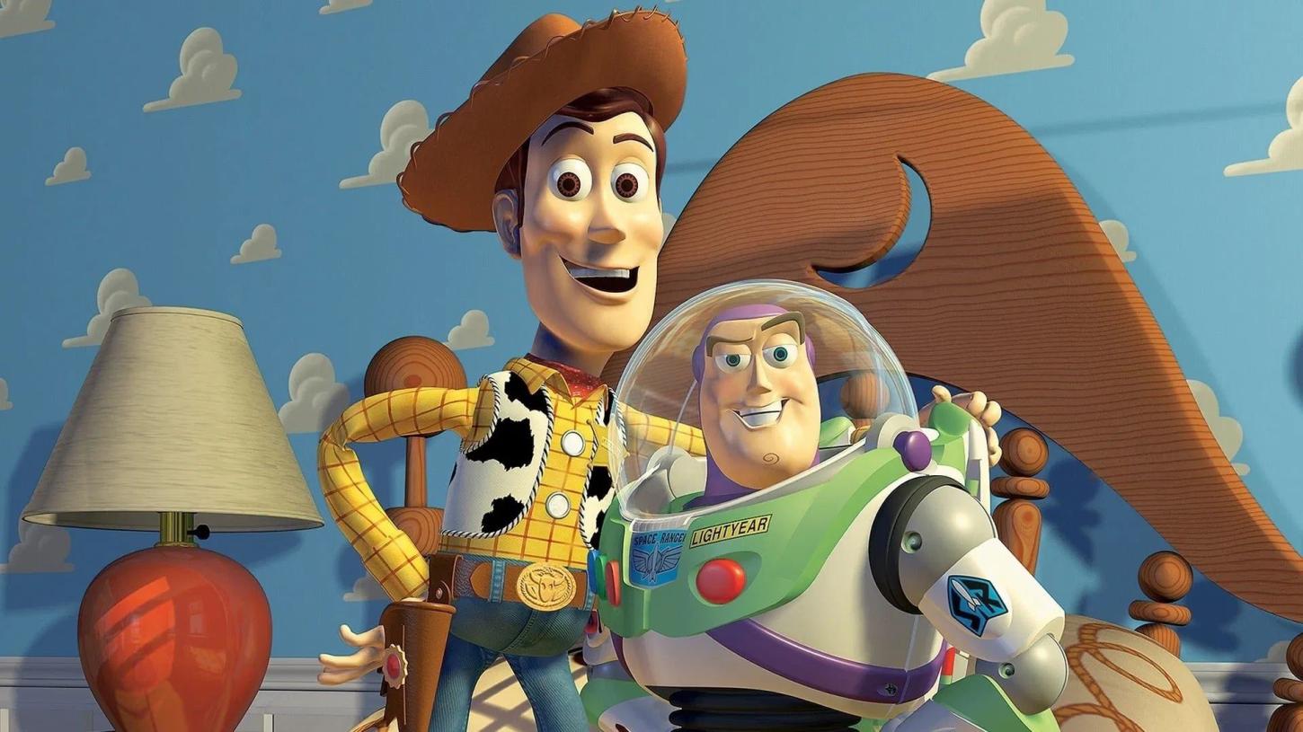 Novo filme da franquia 'Toy Story' desperta memórias da infância e une gerações nos cinemas