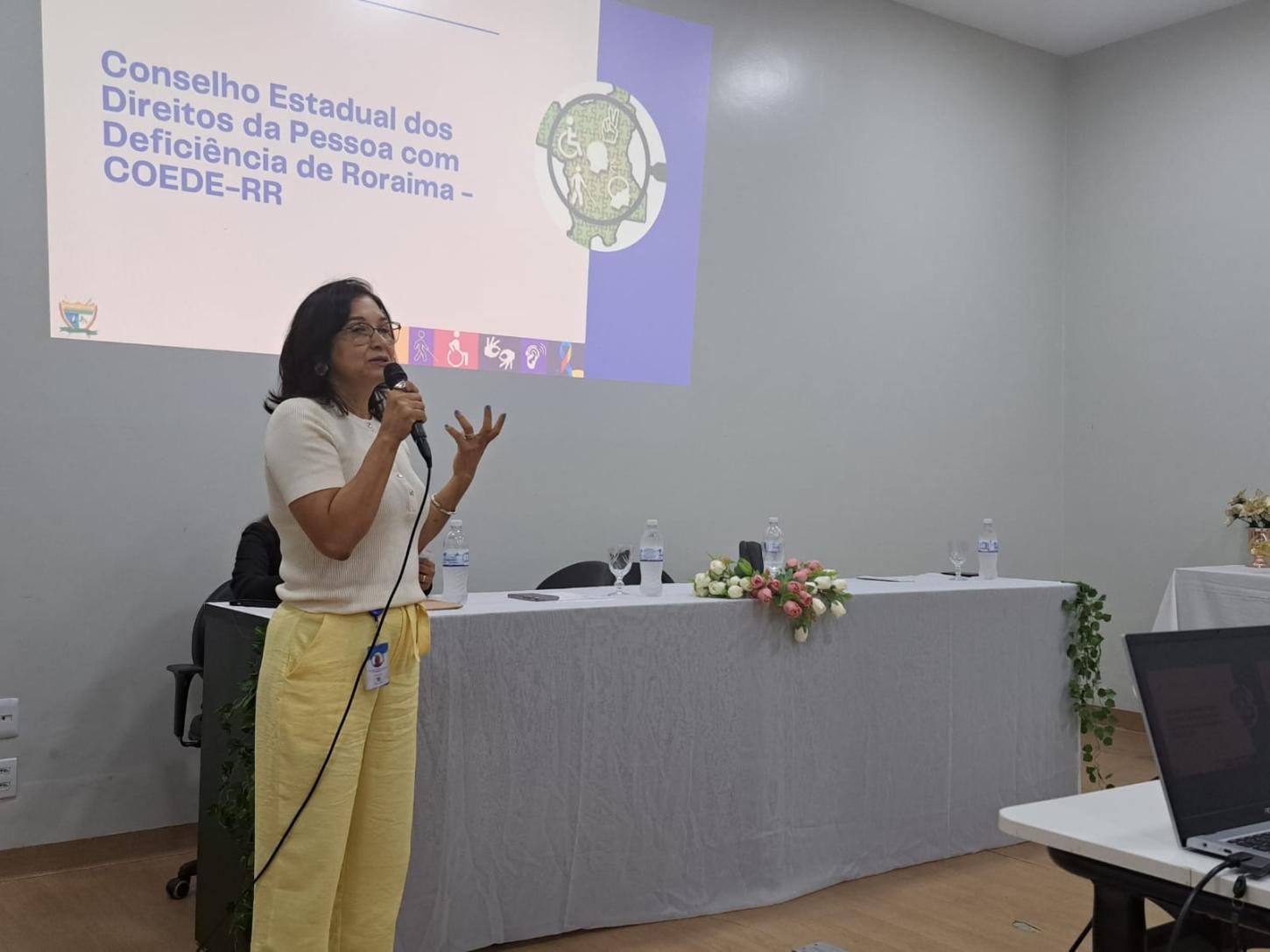 Seed realiza curso preparatório para professores da rede estadual para atender estudantes com deficiência