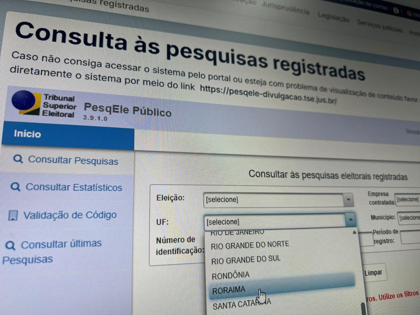 TRE-RR mantém condenação por divulgação de pesquisa eleitoral sem registro nas redes sociais
