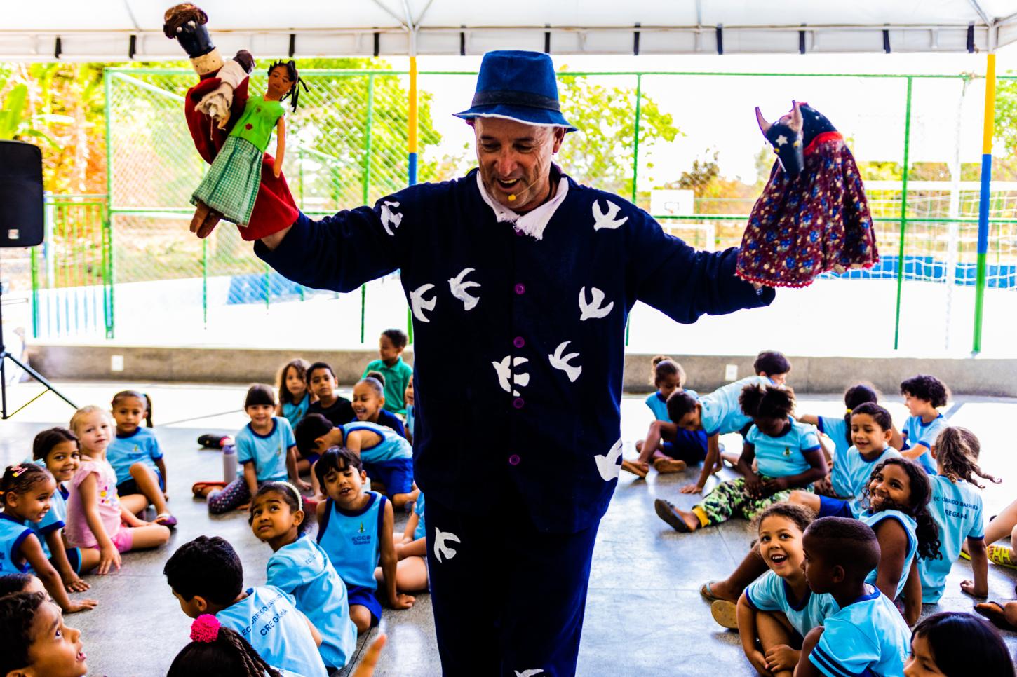 Cantá recebe apresentações de teatro popular de bonecos com acessibilidade