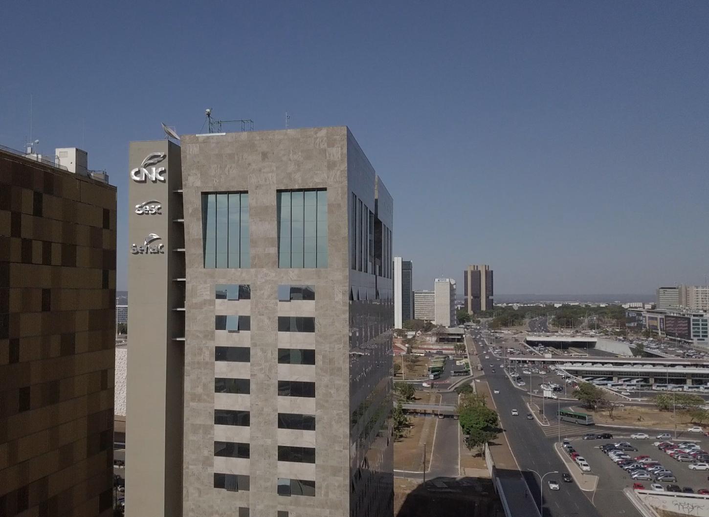 Comércio, serviços e turismo lançam campanha contra votação da PEC do fim da escala 6x1 antes das eleições