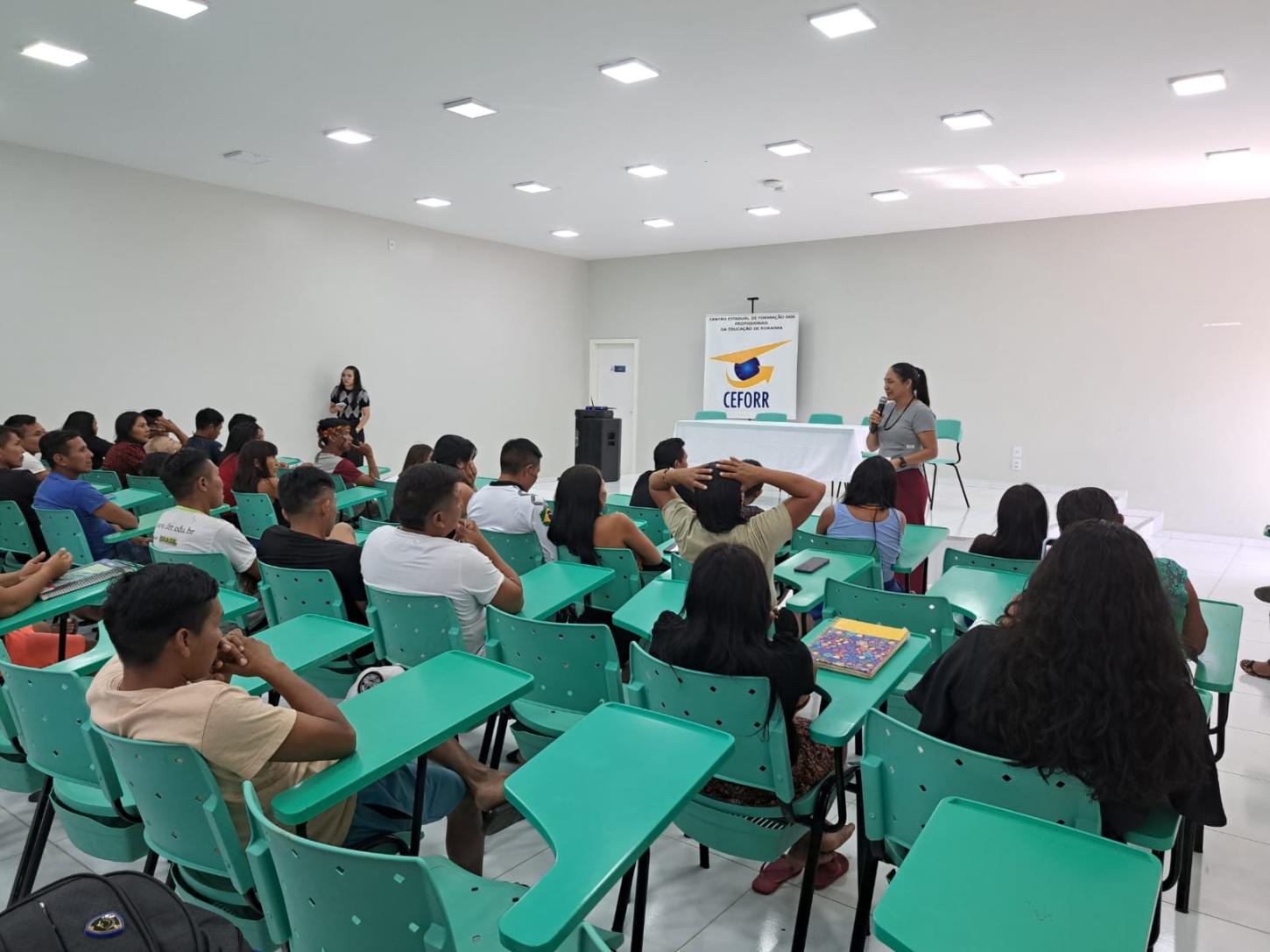 Curso reúne professores Yanomami para formação em educação escolar indígena