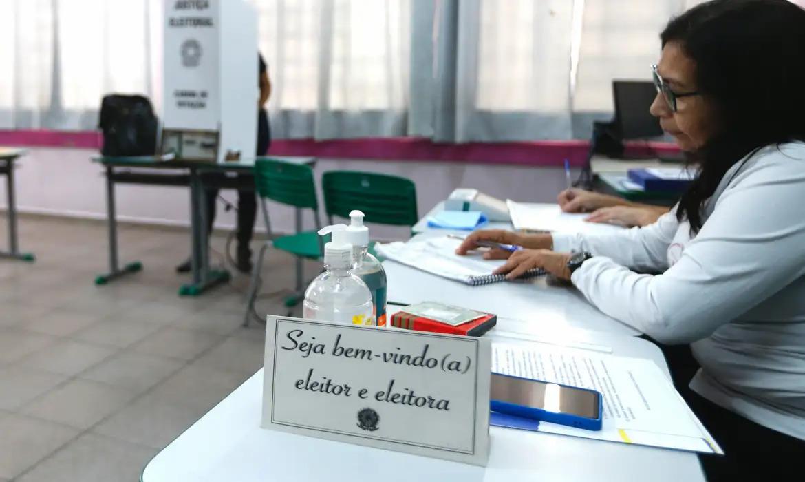 Carta da ONU Mulheres propõe medidas para ampliar presença feminina na política
