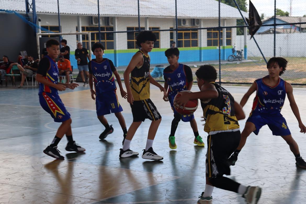 EQUIPE VENEZUELANA CONQUISTA COPA FRONTEIRA DE BASQUETE APÓS VITÓRIA SOBRE TIME RORAIMENSE