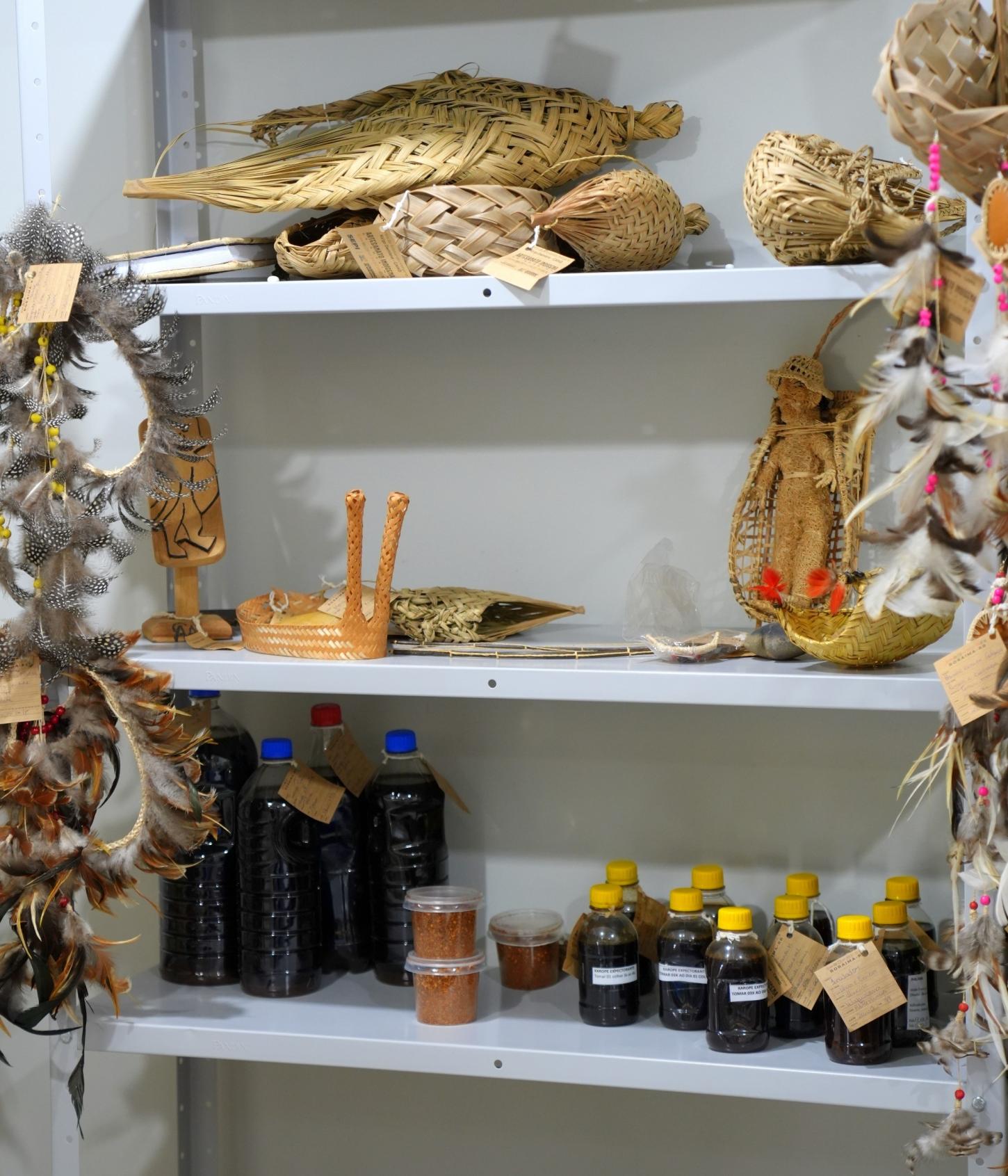 Feirinha indígena reúne produtores de 22 comunidades todas as sextas em Boa Vista