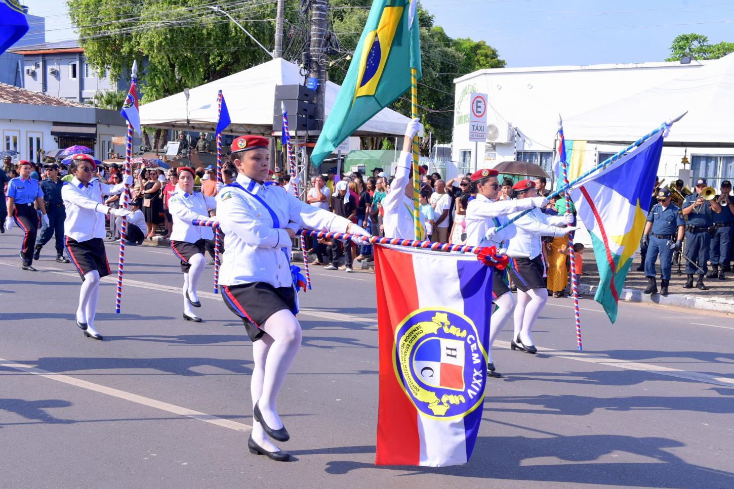 Independência ganha as ruas de Roraima em desfile que reúne gerações