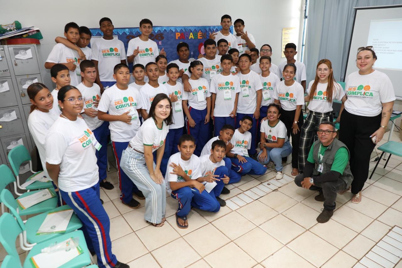 Projeto Descomplica leva ações de combate ao bullying a estudantes