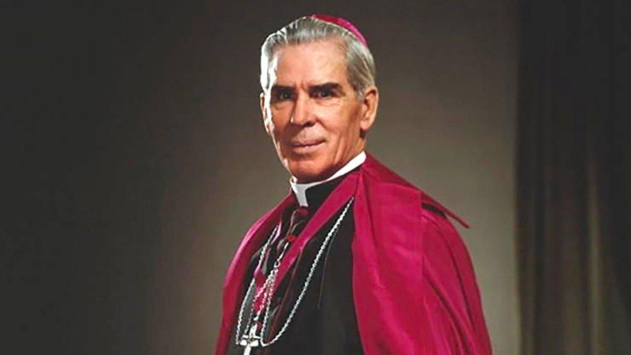 Tagle: Fulton Sheen, o beato que fez dos meios de comunicação uma porta para o Evangelho