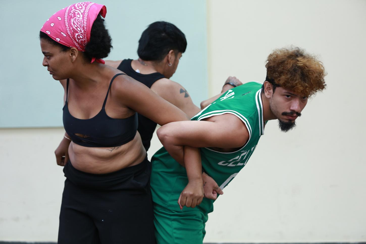 Do palco à criação: Camila Morena traz experiência do teatro a Boa Vista