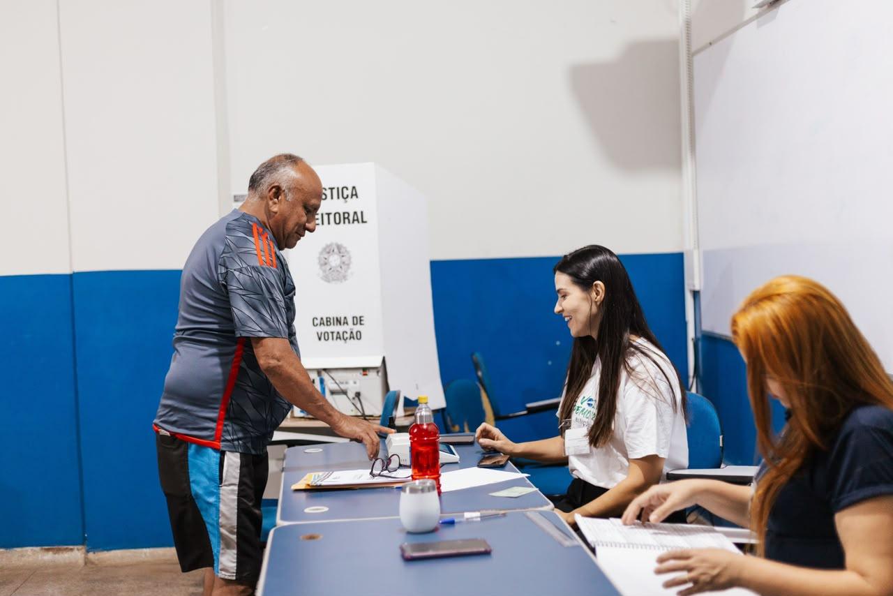 Eleitores que não votaram no segundo turno têm até 8 de janeiro para justificar ausência
