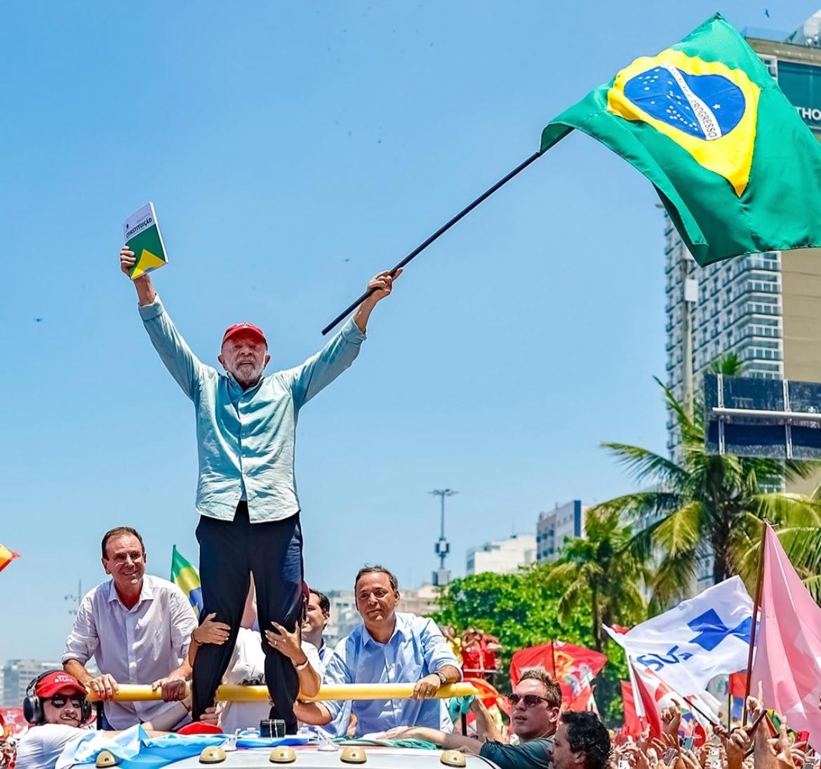 Lula vence o segundo turno e conquista novo mandato em virada histórica na disputa presidencial