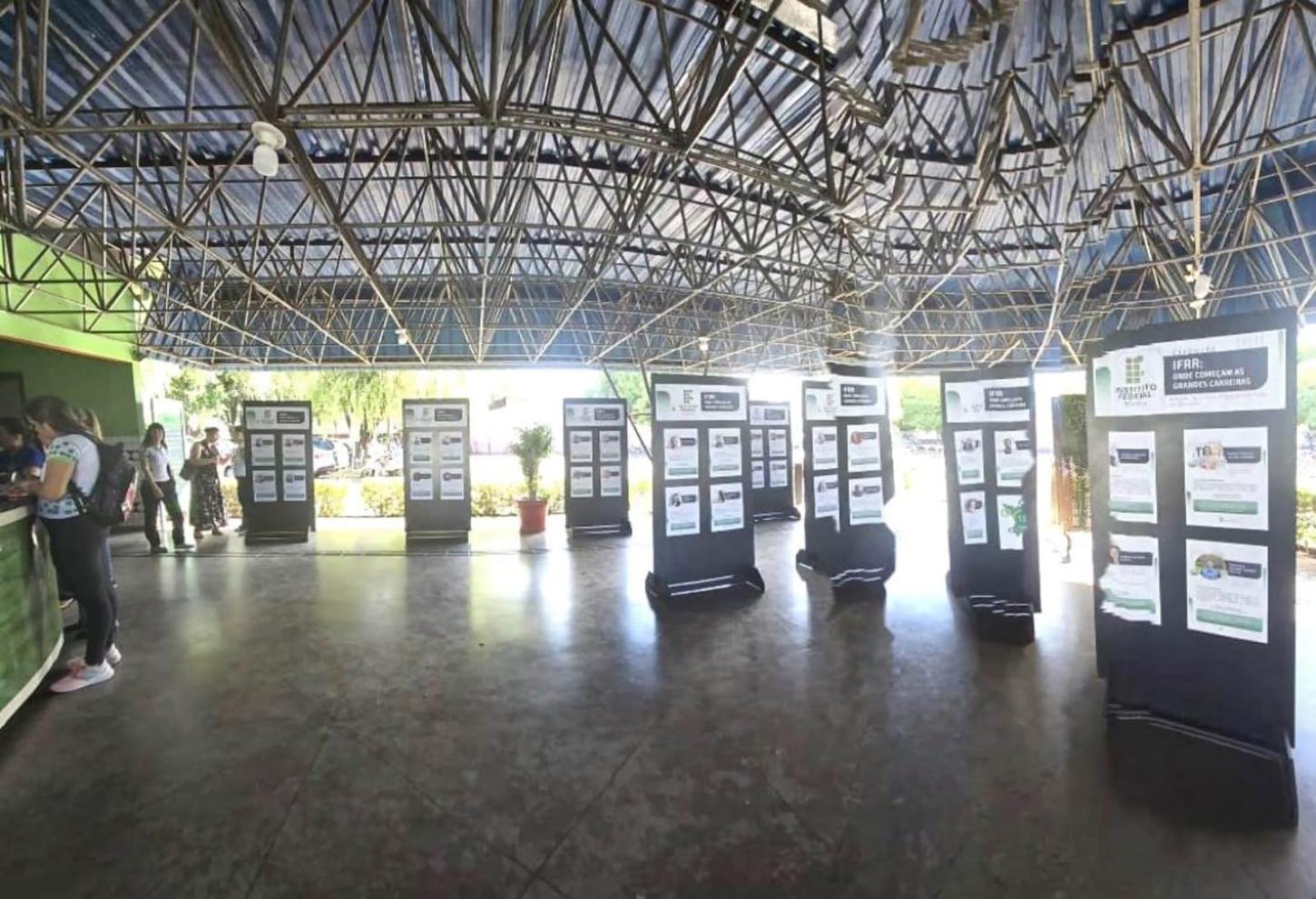 Mostra Conexão Egresso vai reunir histórias de ex-alunos do IFRR