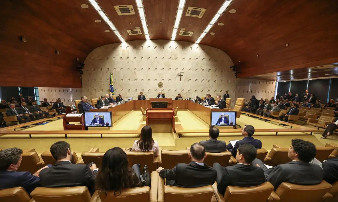 STF deve analisar revisão criminal de Bolsonaro somente após o segundo turno